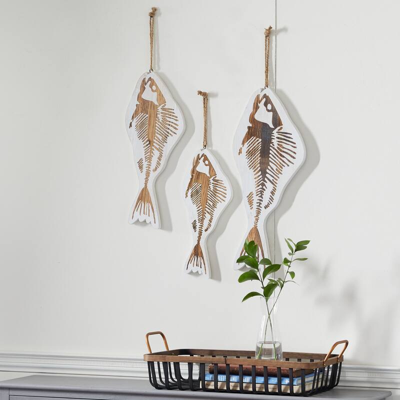 White Wood Fish Home Wall Decor with Hanging Rope (Set of 3)