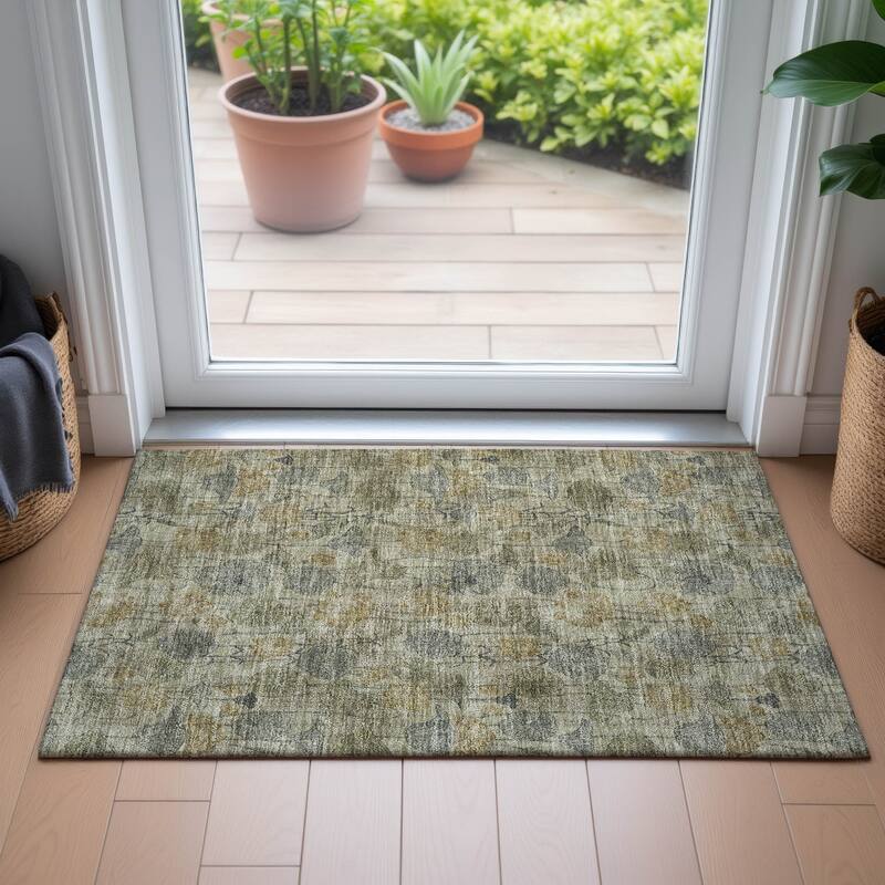 Machine Washable Indoor/Outdoor Modern Floral Chantille Rug