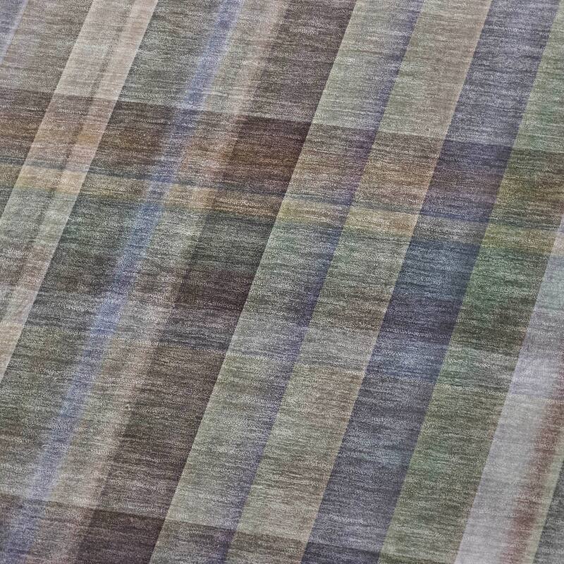 Premium Machine Washable Modern Plaid Sherpa Throw Blanket