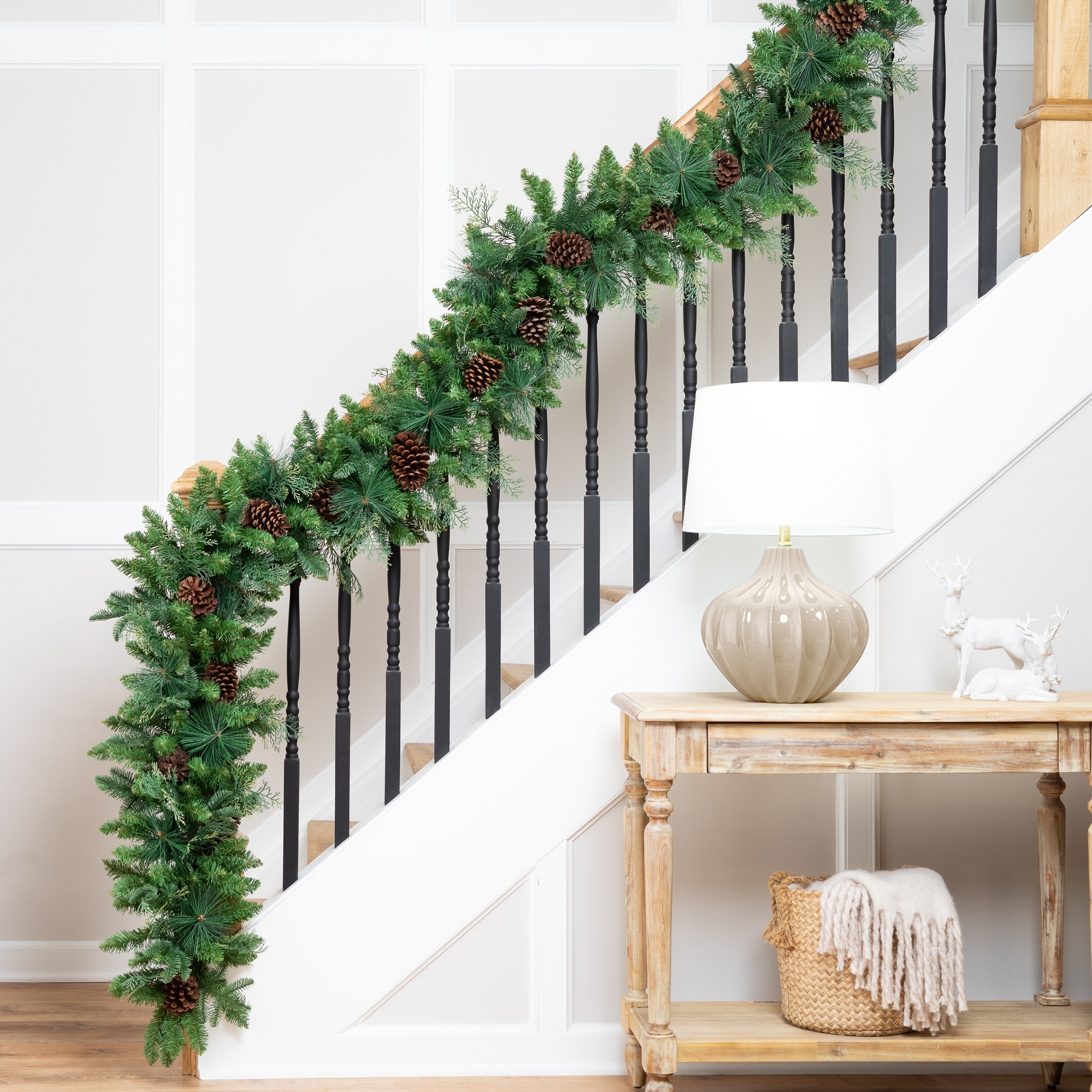 Pine Cedar Artificial Christmas Garland With Pinecones 10' X 15" Unlit