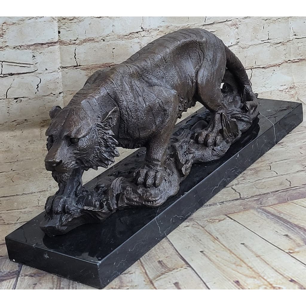 Signed Vienna Bronze Marble Imitative Leopard Panther Imitative Cat Statue Sculpture Figurine