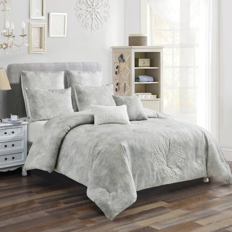 Monique Luxury 7 Piece Comforter Set