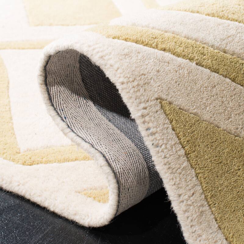 SAFAVIEH Handmade Chatham Llio Modern Wool Rug