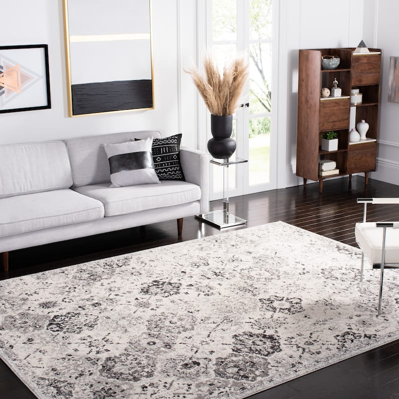 SAFAVIEH Madison Bettylou Boho Chic Distressed Area Rug