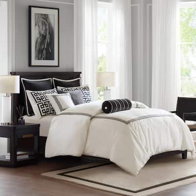 8 PCS Queen Embroidery Oversized Duvet Style Comforter Set Black/White