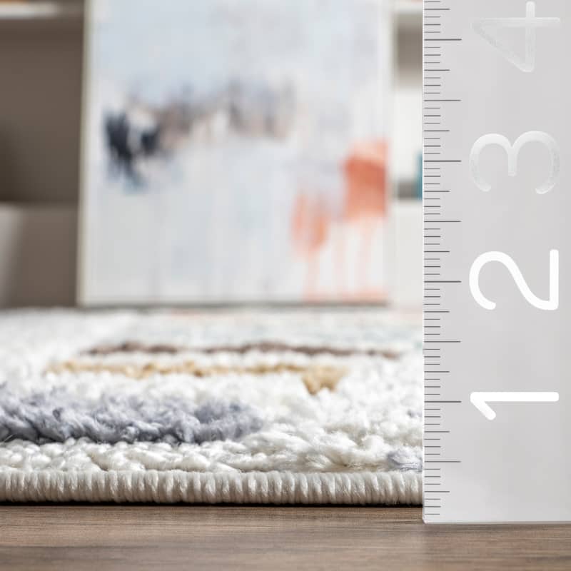 Nuloom Iria Colorful Pyramid Kids Area Rug