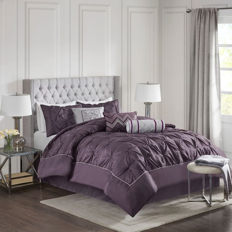 GDF Studio - Laurel 7-Piece Tufted Comforter Set with Decorative Pillows - Plum (Queen)