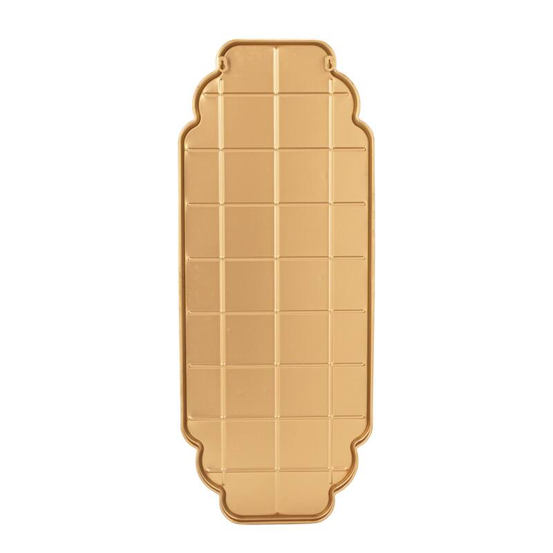 Scalloped Metal Wall Mirror with Vertical or Horizontal Hanging - 14.38"L x 1.0"W x 35.75"H