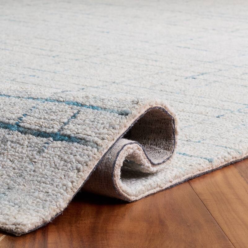 SAFAVIEH Handmade Genre Eilon Wool Rug