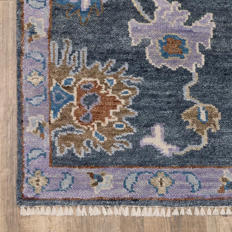 Maylin Traditional Oriental Light Blue/ Blue Area Rug