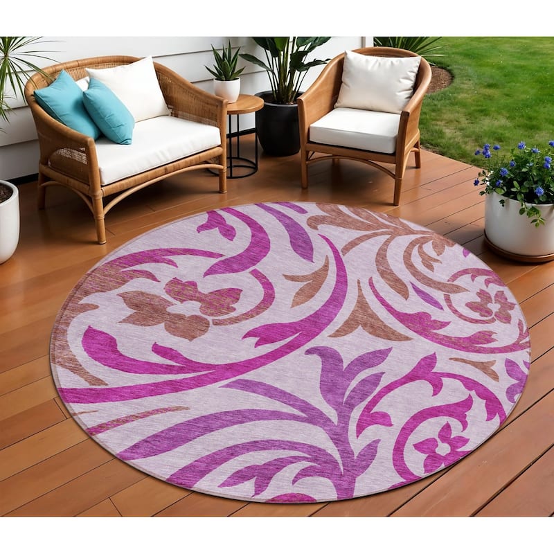 HomeRoots Floral Transitional Rectangle Outdoor Rug - 8' Round