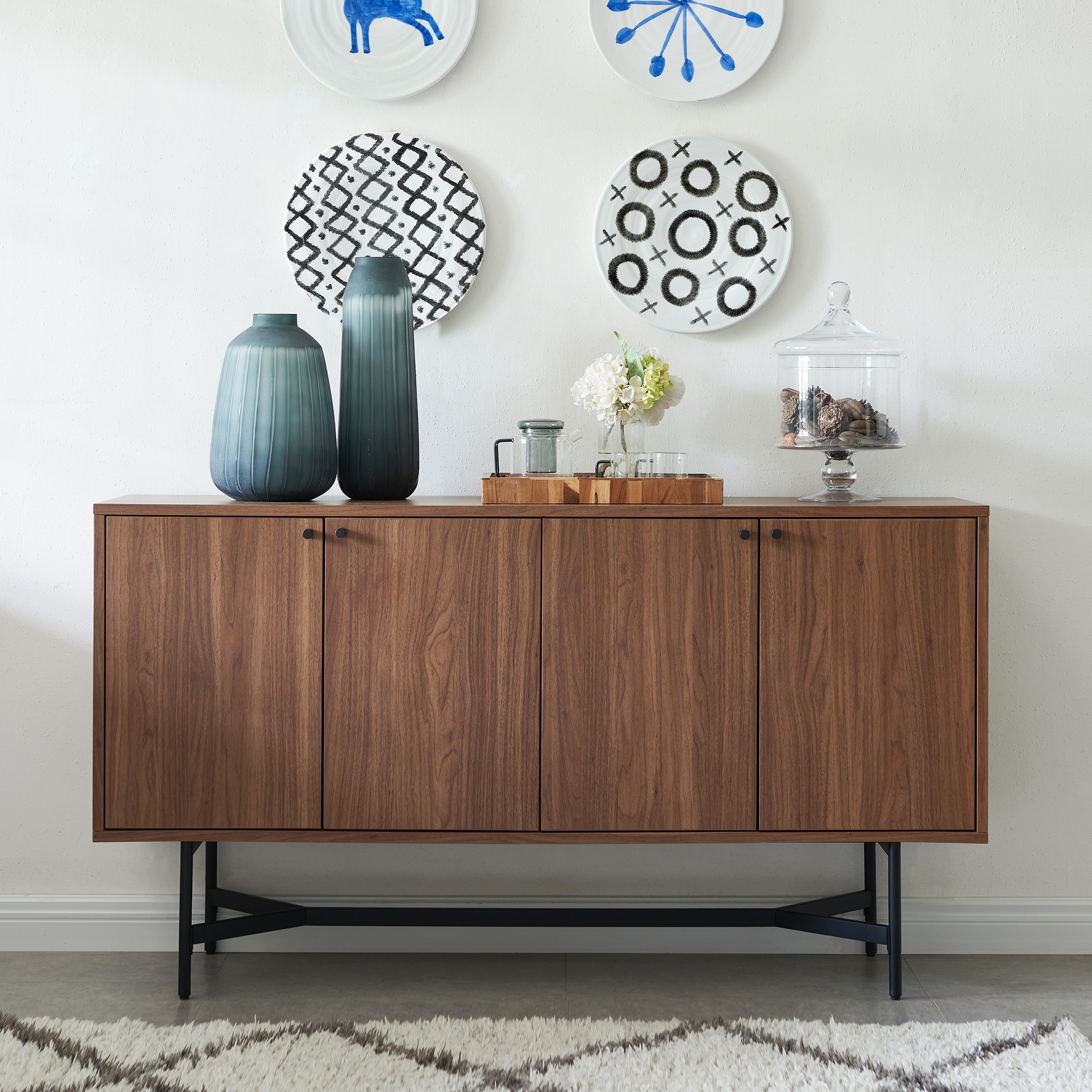 Buffet table best sale contemporary