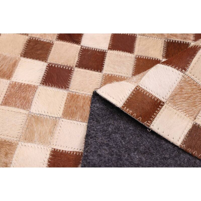 ECARPETGALLERY Handmade Cowhide Patchwork Brown Leather Rug - 4'0 x 6'0