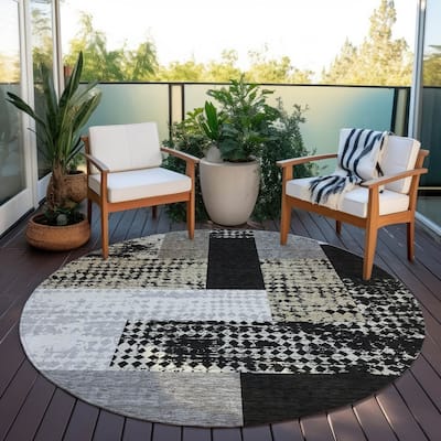 Machine Washable Indoor/ Outdoor Modern Blocks Chantille Rug