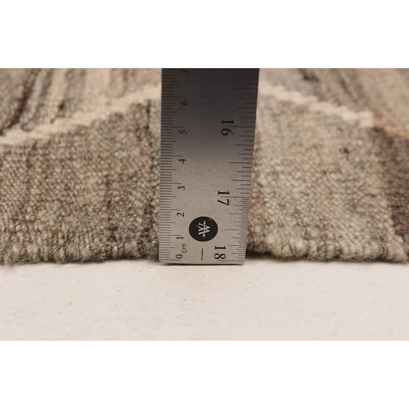 Sivas Taupe Kilim 4'11" x 6'4" - 4'11 x 6'4