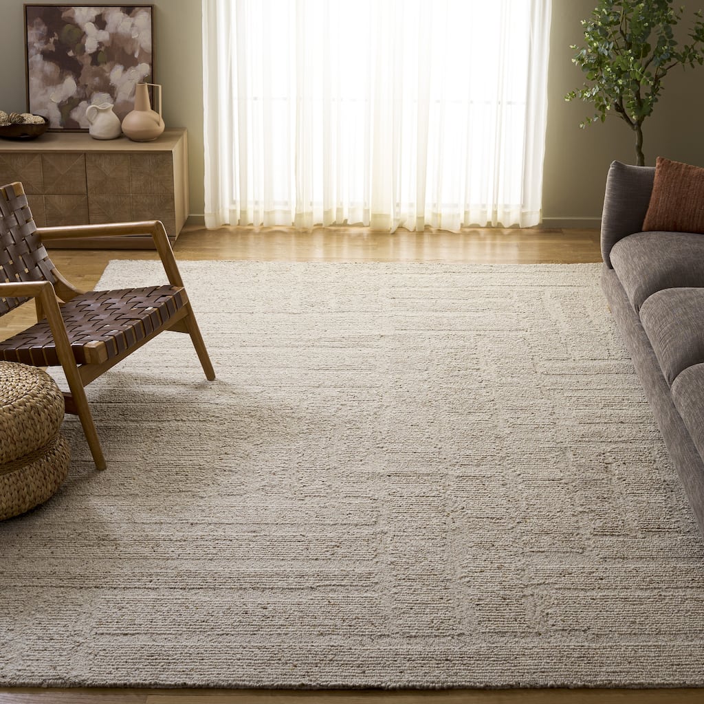SAFAVIEH Handmade Harvest Gwennie Wool Rug