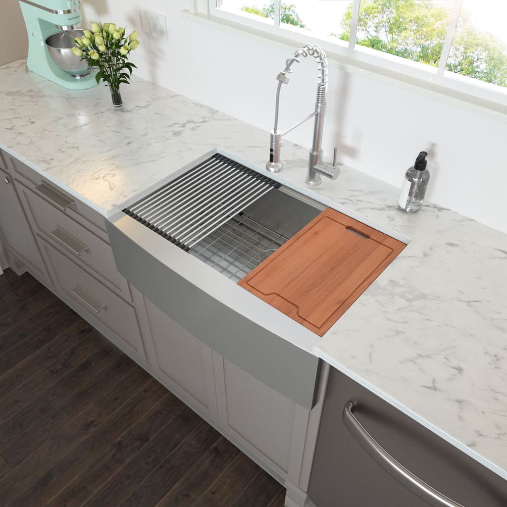 Apron-Front Stainless Steel 33 in. 16-Gauge Single Bowl Farmhouse Kitchen Sink with Workstation - 33" L x 22" W x 10" D
