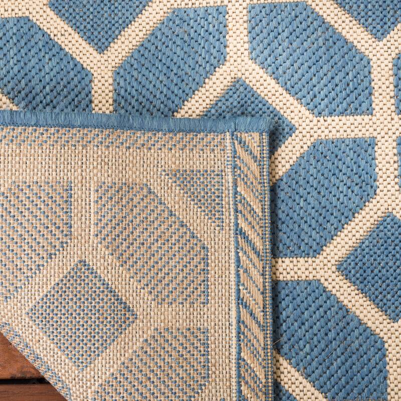 SAFAVIEH Beach House Annemari Indoor/ Outdoor Waterproof Patio Backyard Rug