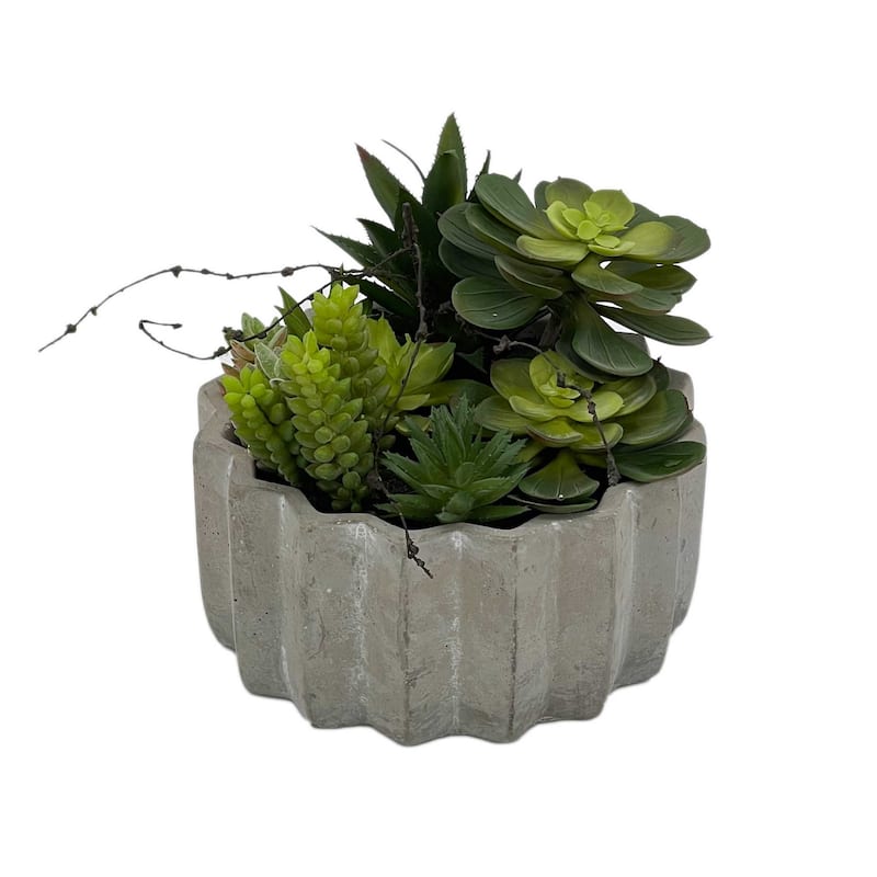 HomeRoots 8" Green Artificial Succulents in a Gray Planter - 7.00 in. x 7.87 in. x 7.00 in.