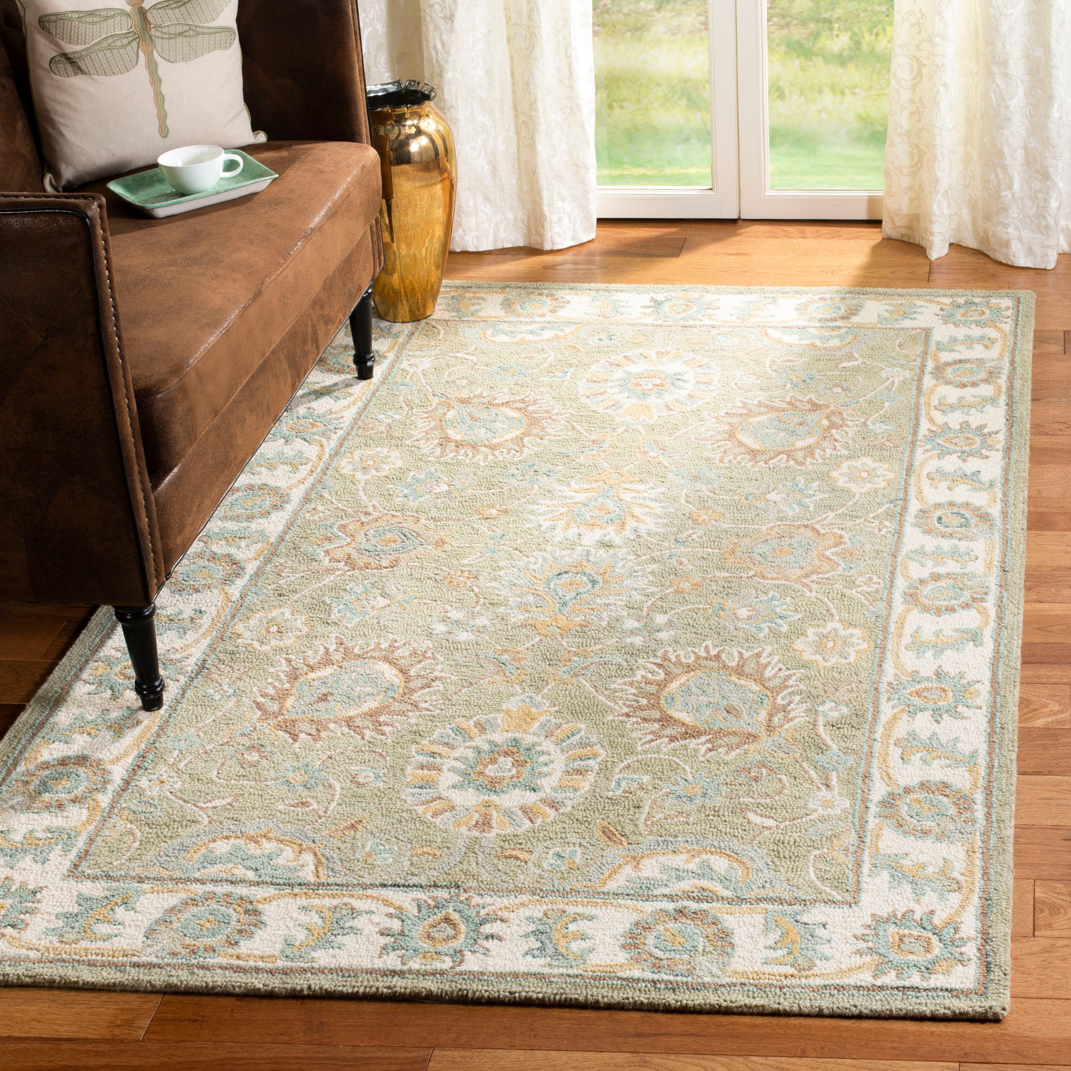 Safavieh Heritage Jaland 4 x 6 Beige/Blue Indoor Floral/Botanical Oriental Handcrafted Area Rug