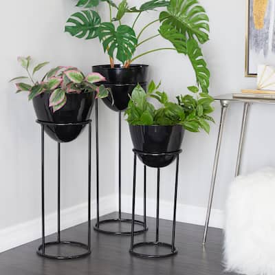 CosmoLiving by Cosmopolitan Black Metal Contemporary Planters (Set of 3) - S/3 36", 33", 26"H