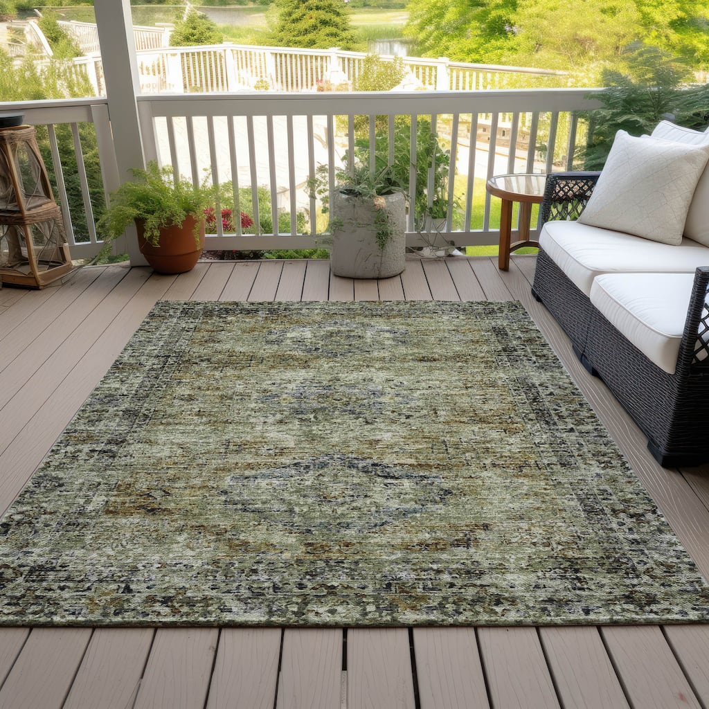 Machine Washable Indoor/Outdoor Vintage Traditional Chantille Rug