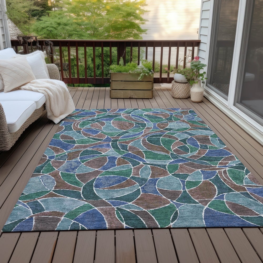 Machine Washable Indoor/Outdoor Casual Mosaic Chantille Rug