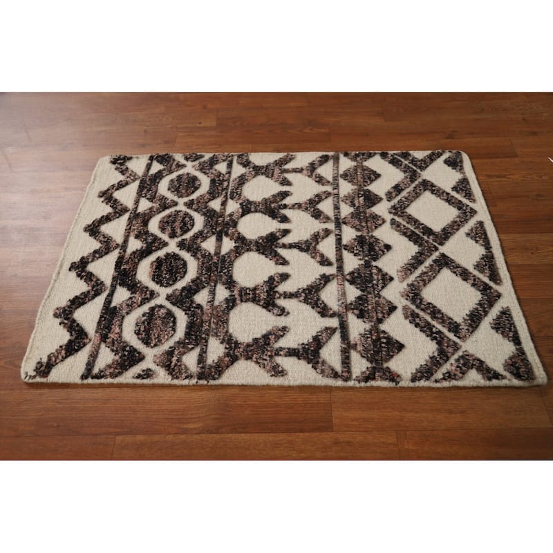 Geometric Moroccan Indian Accent Rug Handmade Beige Wool Carpet - 2'0"x 3'0"