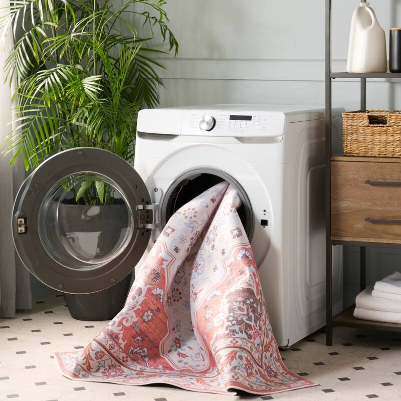 SAFAVIEH Tucson Ethna Transitional Machine Washable Rug.