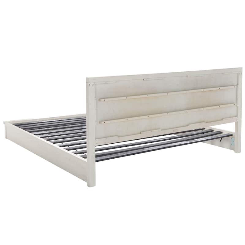 SAFAVIEH Couture Emmanuella Bed