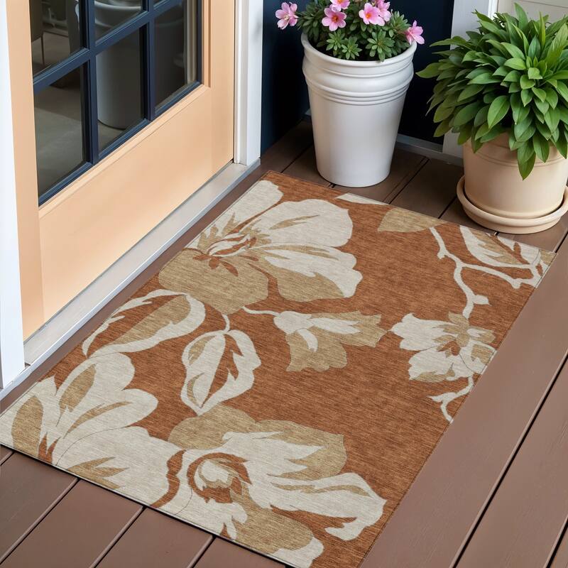 HomeRoots Floral Transitional Rectangle Outdoor Rug - 3' x 5'