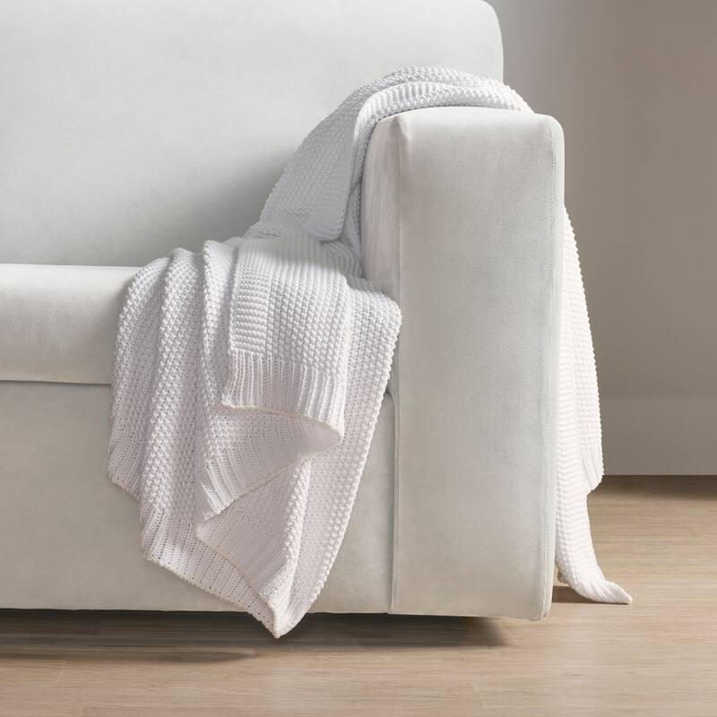 J. Queen New York Nautical Throw - White