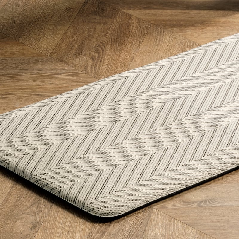Nuloom Casual Herringbone Anti Fatigue Kitchen or Laundry Room Comfort Mat