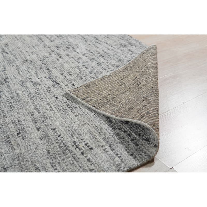 Hand-Knotted Natural Silk Grey Mix Contemporary Natural Silk Grass Design Rug - Modern Elegance and Luxurious Craftsmanship