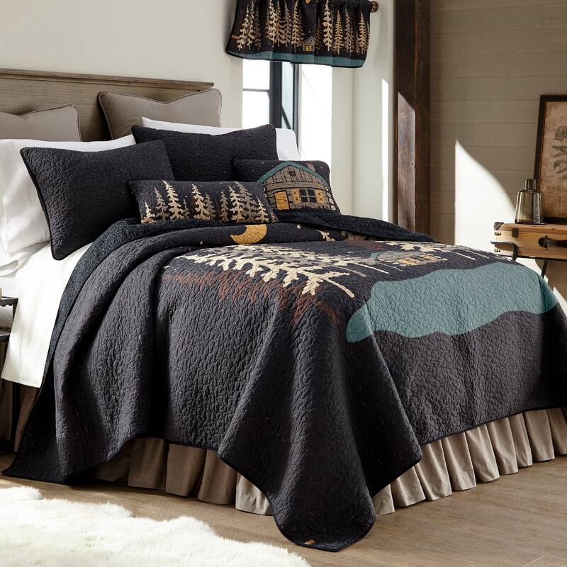 Donna Sharp Moonlit Cabin Quilt Collection