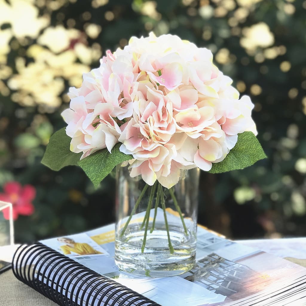 Enova Home Artificial Hydrangea Fake Silk Flowers Arrangement in Glass Vase with Faux Water For Home Office Decoration