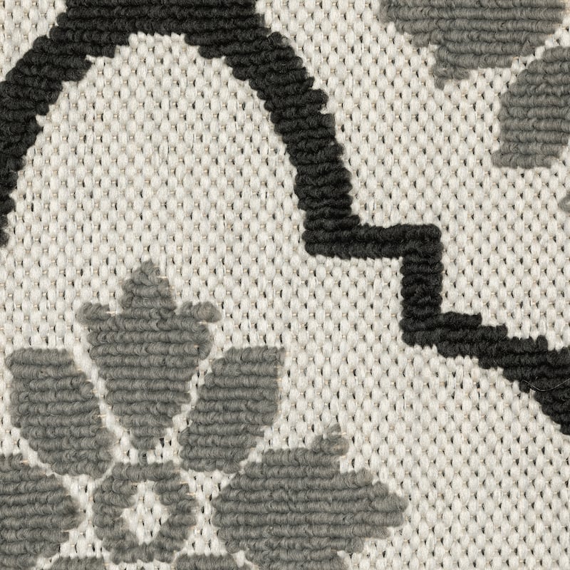 Vista Home Talcot Moroccan Trellis Grey/ Black Indoor-Outdoor Area Rug
