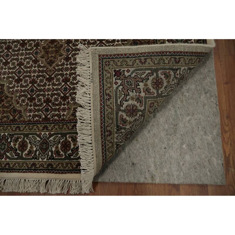 Hand Knotted Oriental 100% Wool Carpet Traditional Floral Beige & Ivories Tabriz-Mahi Area Rug - 6' 0'' X 4' 0''