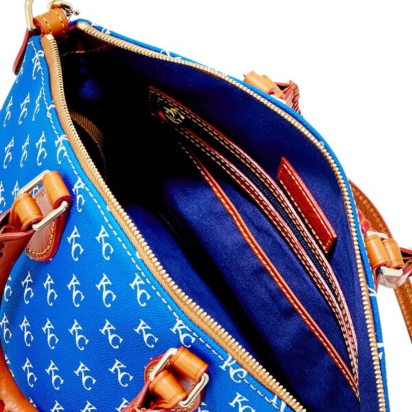 dooney and bourke royals purse