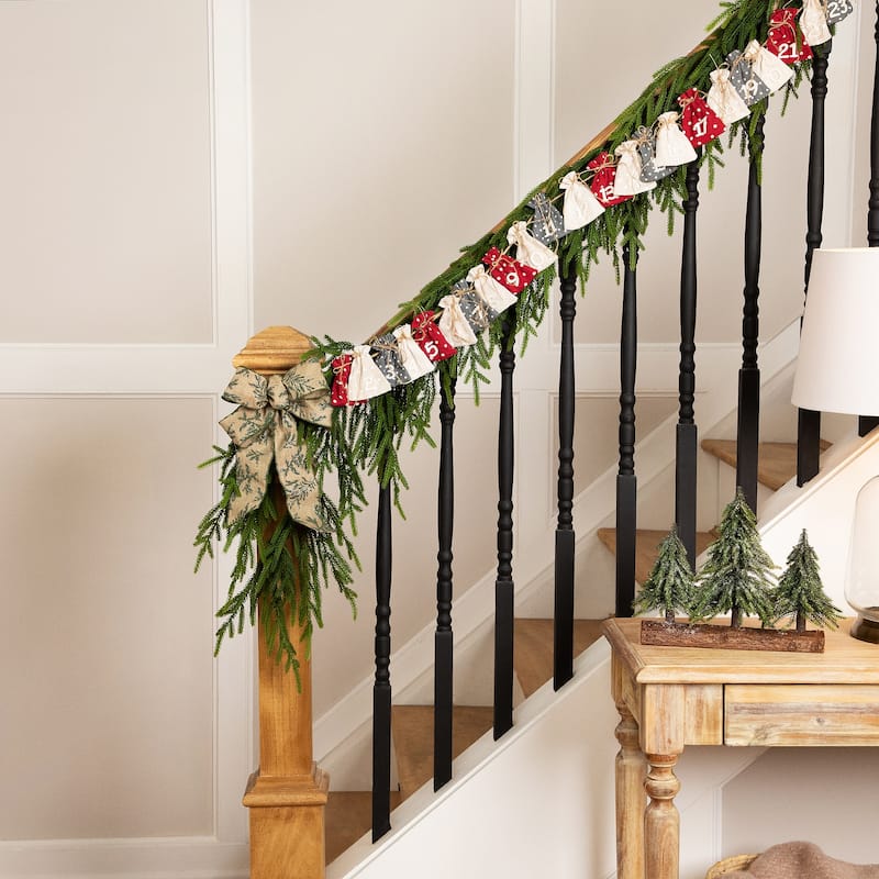 Count Down to Christmas Gift Bags Garland - 6.5'