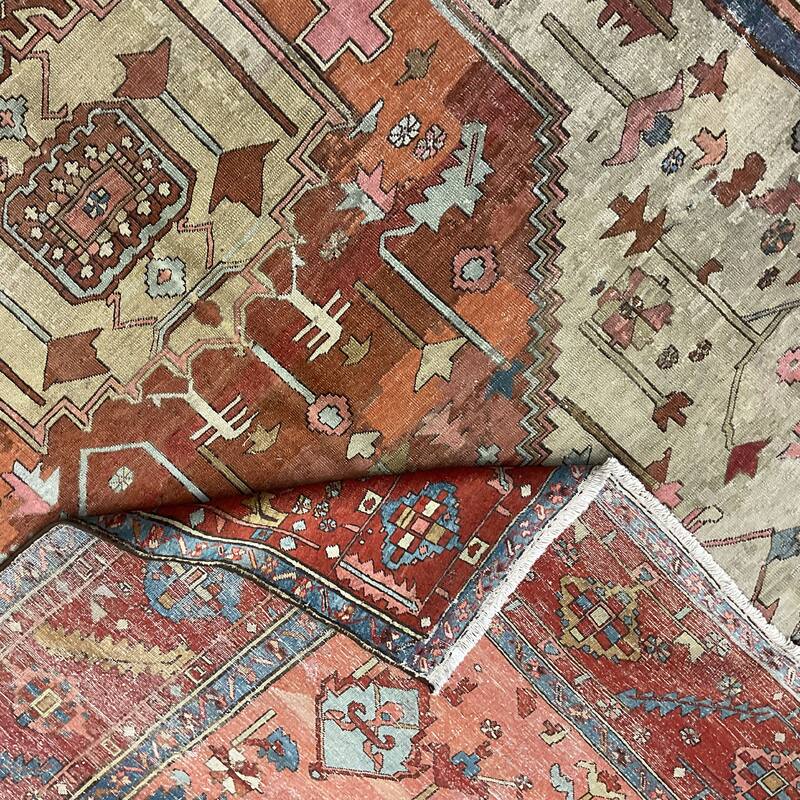 HERAT ORIENTAL Antique 1880s Serapi Wool Rug - 9'6" x 12'9"