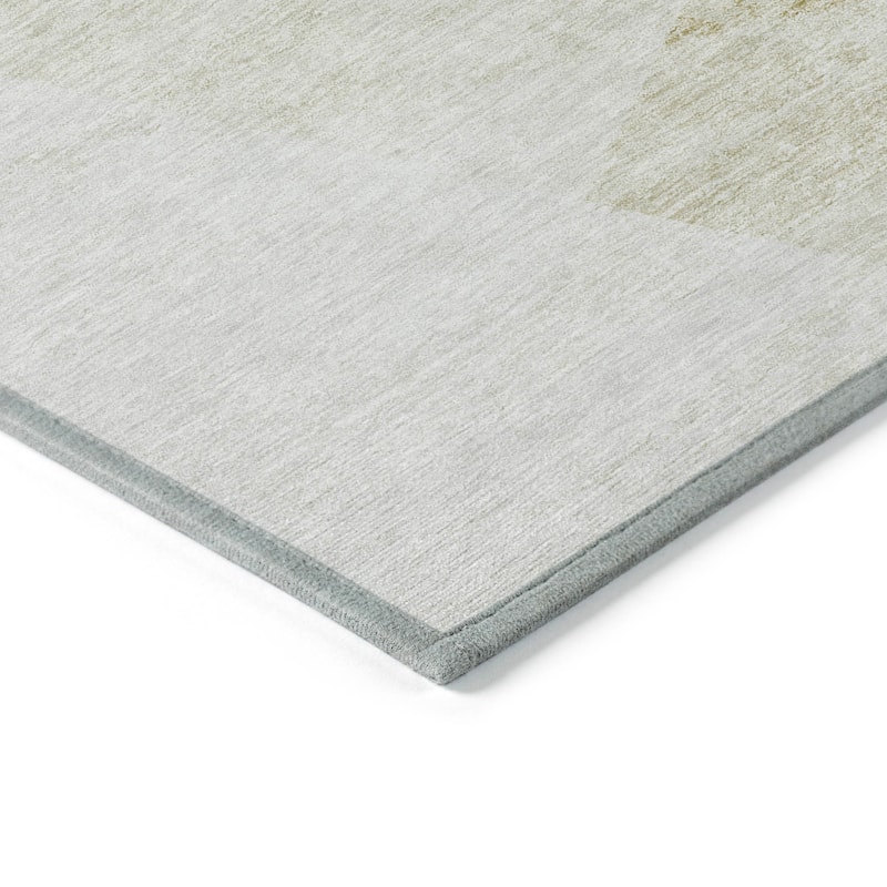 Machine Washable Indoor/ Outdoor Chantille Contemporary Geo Rug