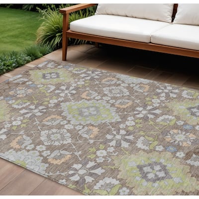 HomeRoots Oriental Traditional Rectangle Outdoor Rug