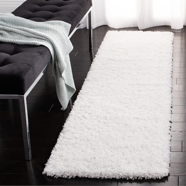 SAFAVIEH August Shag Veroana Solid 1.5-inch Thick Rug - 2 x 13 Runner - White