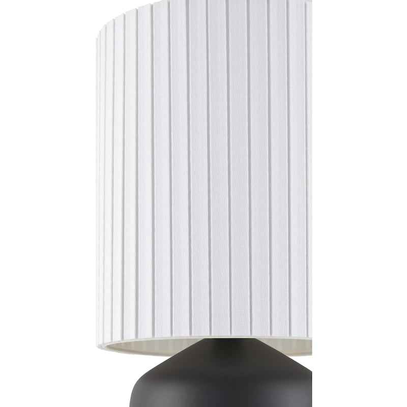 Livabliss Vadso Traditional Accent Table Lamp