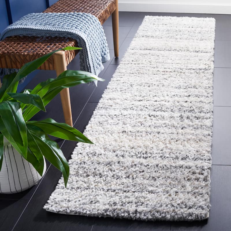 SAFAVIEH Berber Shag Bonaria Modern 1.2-inch Thick Rug - 2'2" x 9' Runner - Grey/Ivory