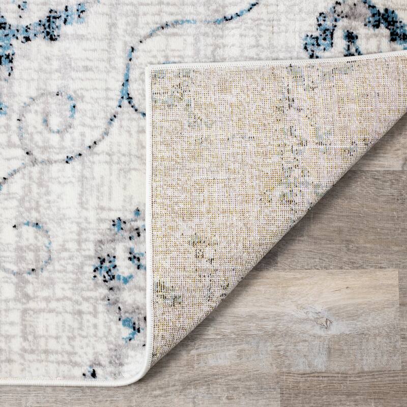 Madrid Collection - Distressed Flower Medallion Rug