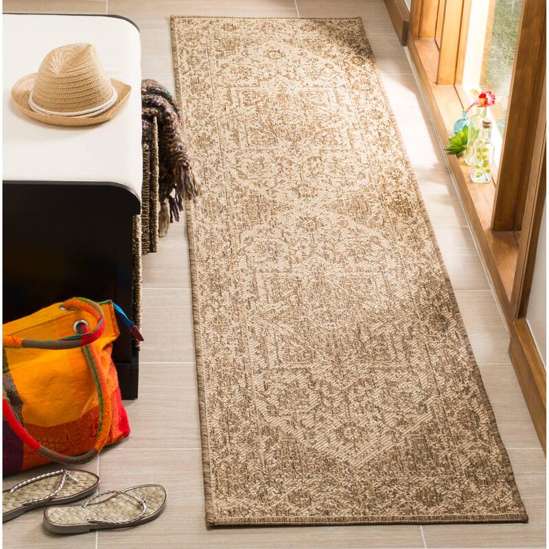SAFAVIEH Linden Rick Indoor/ Outdoor Patio Backyard Rug