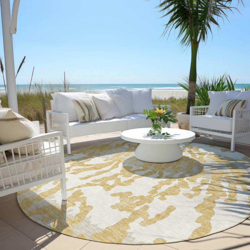 Machine Washable Indoor/ Outdoor Chantille Abstract Animal Print Rug - Gold - 8' x 8'