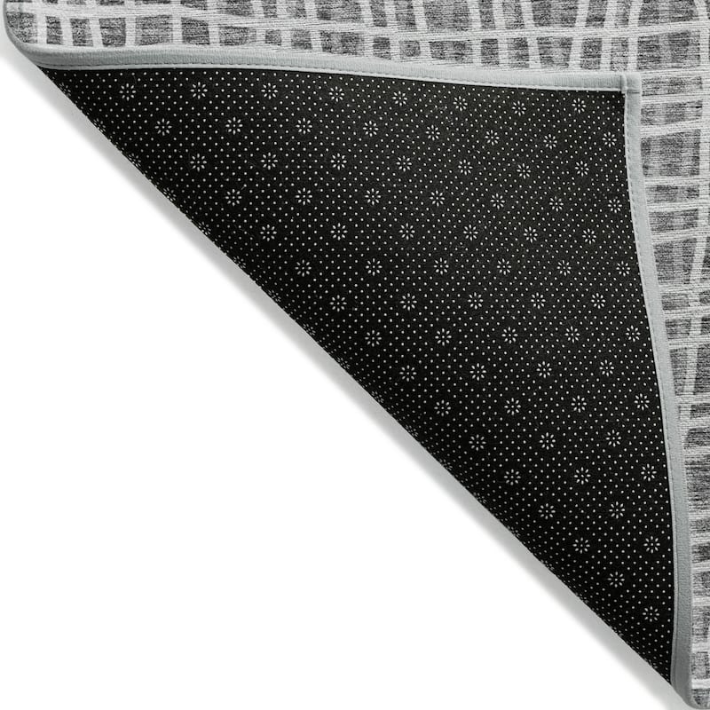 HomeRoots Striped Transitional Rectangle Outdoor Rug